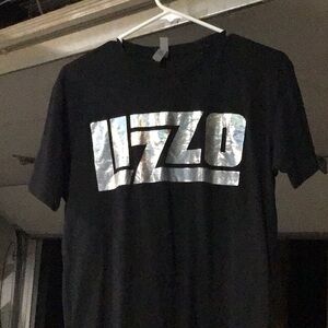 LIZZO CONCERT TEE SIZE SMALL